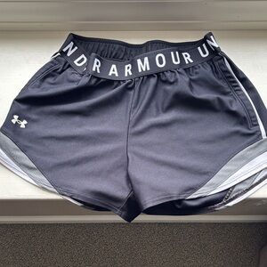 Under Armour Women's Loose Coupe Black with Gray and white Athletic Shorts